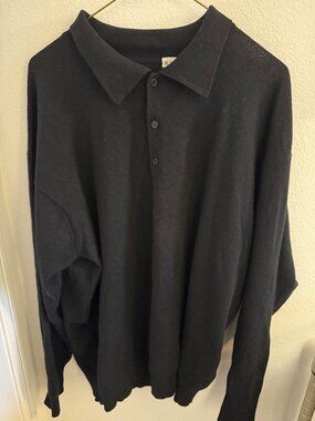 TSE Men’s Black Cashmere Knit Polo Collar Sweater; 3/4 button